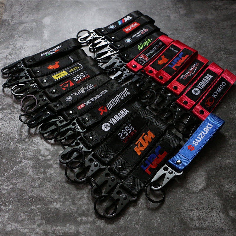 【Happy Life】 Motorcycle Keychain Pendant Suitable For Suzuki Kawasaki Yamaha Spring Style Honda Benali Motorcycle Anti-Lost Chain